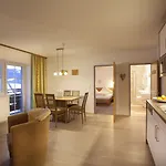 מלון דירות Alpenhof Waengle רויטה