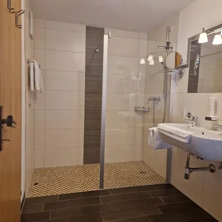 Alpenhof Waengle Aparthotel 3*