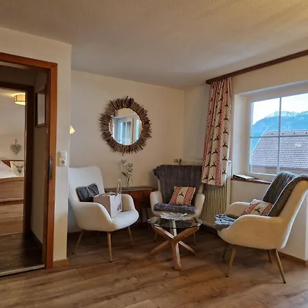 Alpenhof Waengle Aparthotel 3*