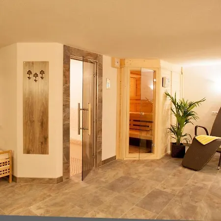 Apartahotel Alpenhof Waengle Reutte