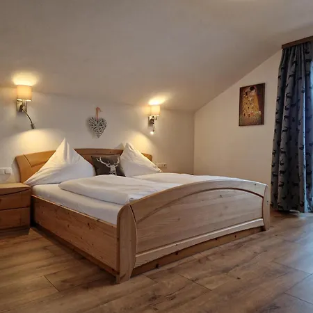 Alpenhof Waengle Apartahotel