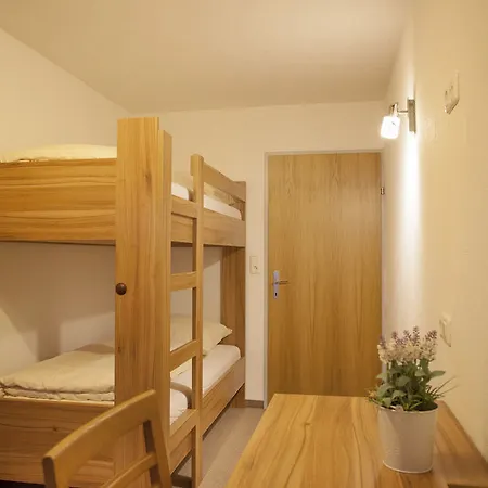 Alpenhof Waengle Aparthotel 3*