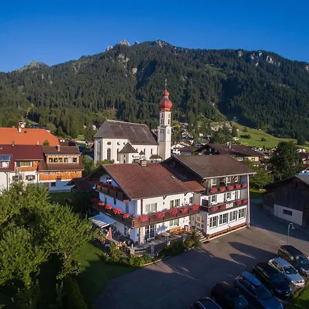 Alpenhof Waengle Aparthotel 3*