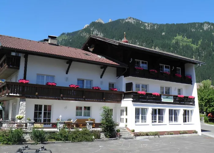 Alpenhof Waengle 公寓式酒店