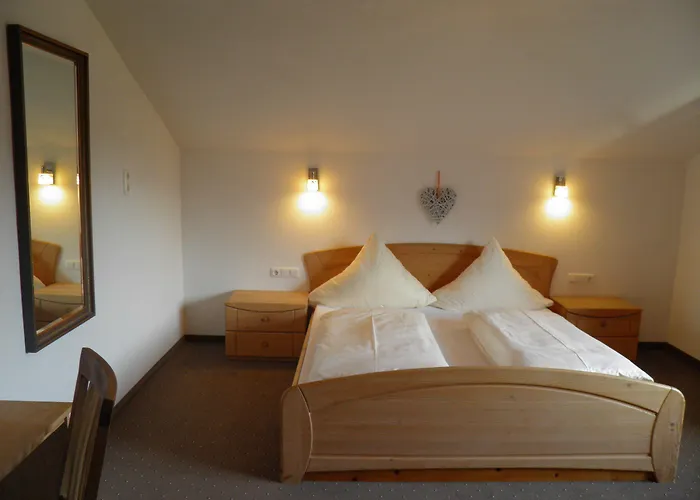 Alpenhof Waengle 公寓式酒店 4*