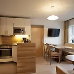 Aparthotel Alpenhof Waengle 3*
