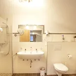 Alpenhof Waengle Apartmanhotel